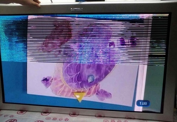 Искажения в виде полос на экране телевизора