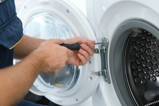 Ремонт дверцы стиралки мастером