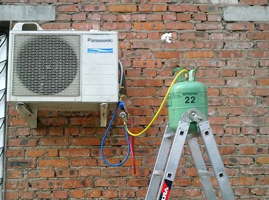 Заправка кондиціонера фреоном